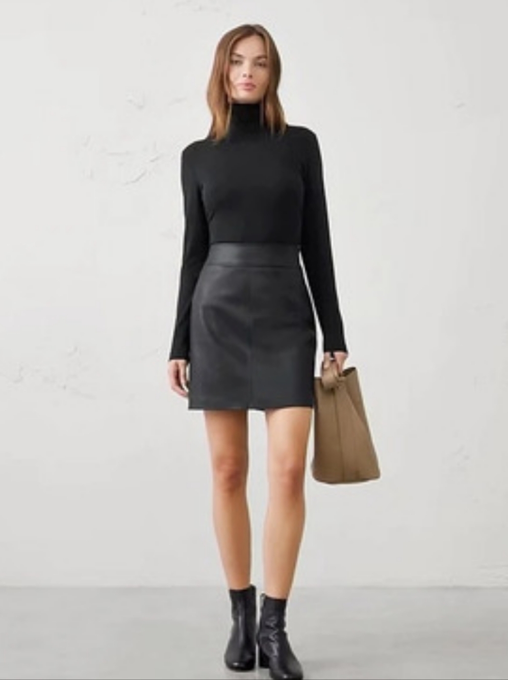 Banana Republic Timeless Turtleneck S